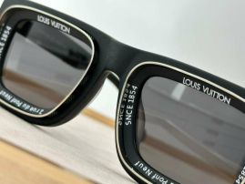 Picture of LV Sunglasses _SKUfw55489025fw
